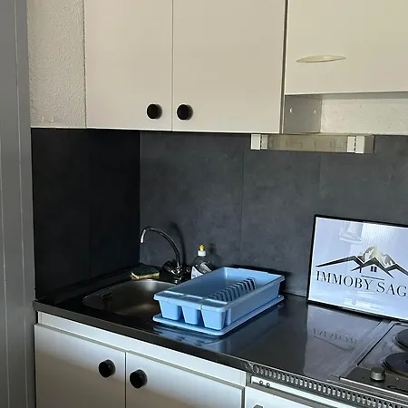 Idealement Situe Au Centre De La Station - Fr-1-814-32 Besse-et-Saint-Anastaise